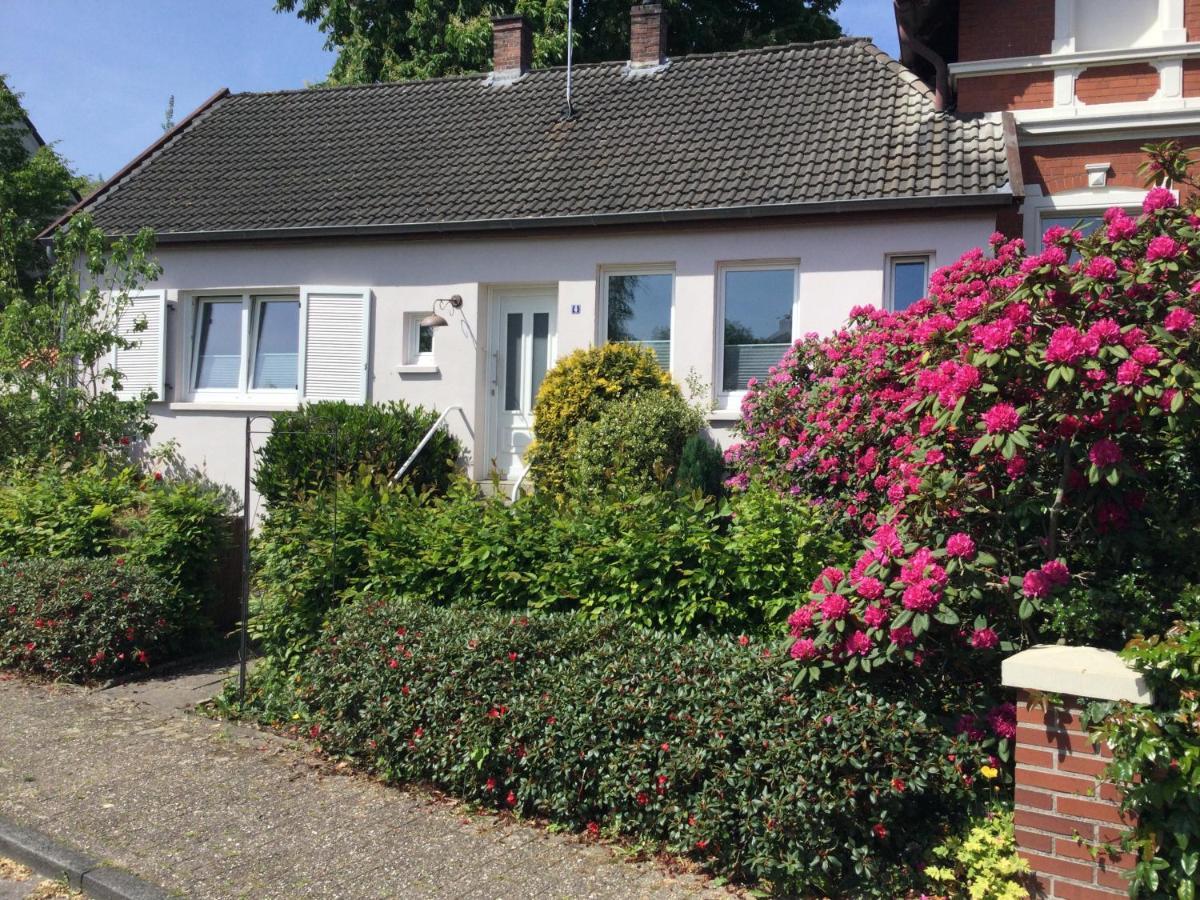Ferienhaus Us Luett Hus Und Das Zimmer Linde Im Haupthaus Ольденбург Экстерьер фото
